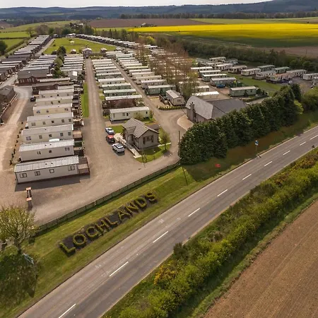 Lochlands 2Br Family Caravan - Pets - Play Park Forfar Exterior photo