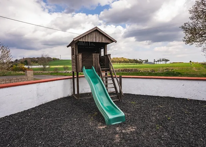 Lochlands 2Br Family Caravan - Pets - Play Park