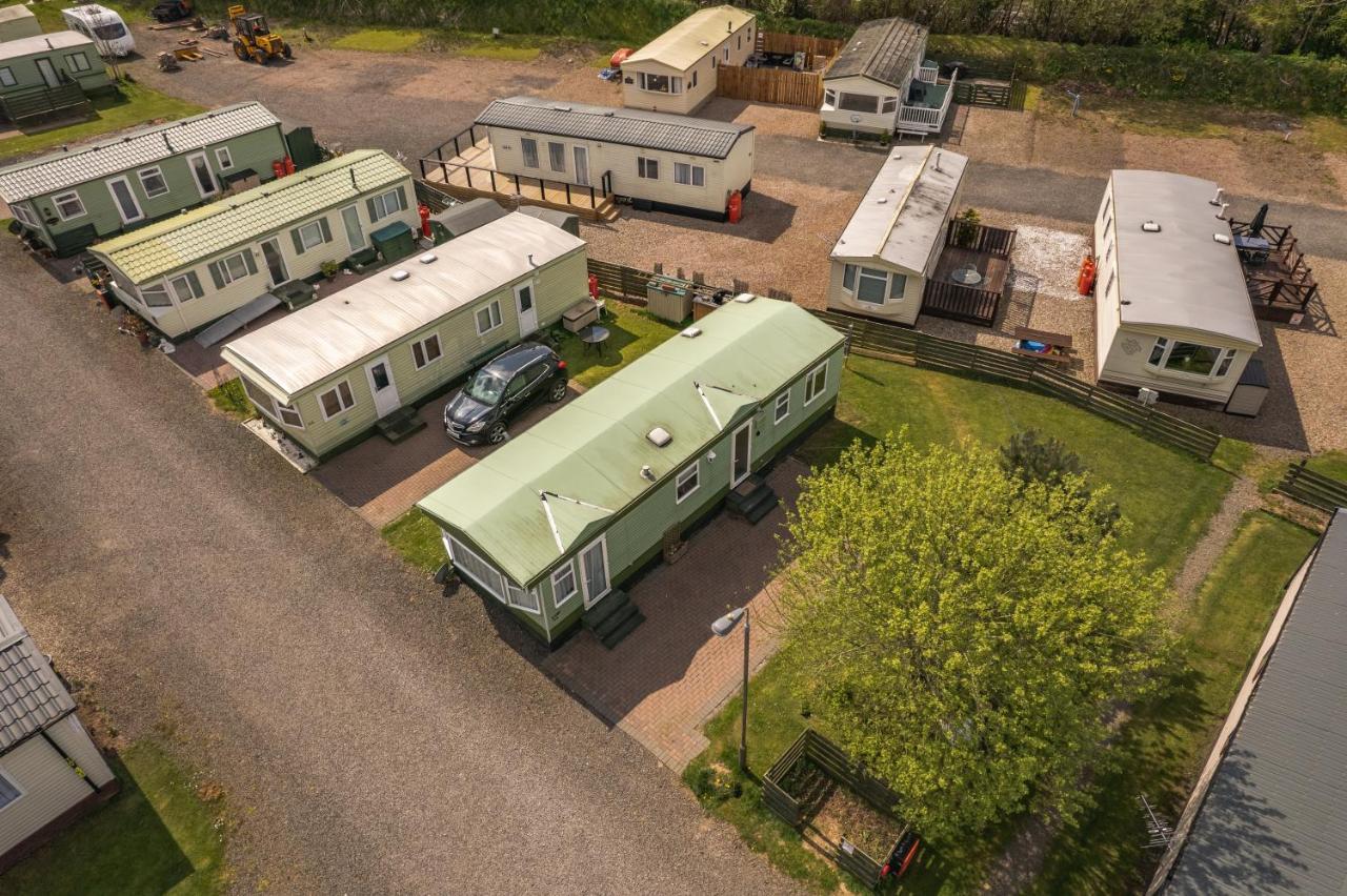 Lochlands 2br Family Caravan - Pets - Play Park Chalet *