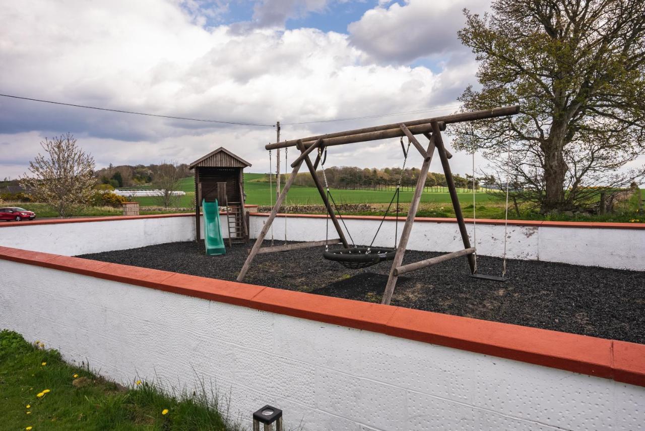 Lochlands 2br Family Caravan - Pets - Play Park Chalet Forfar